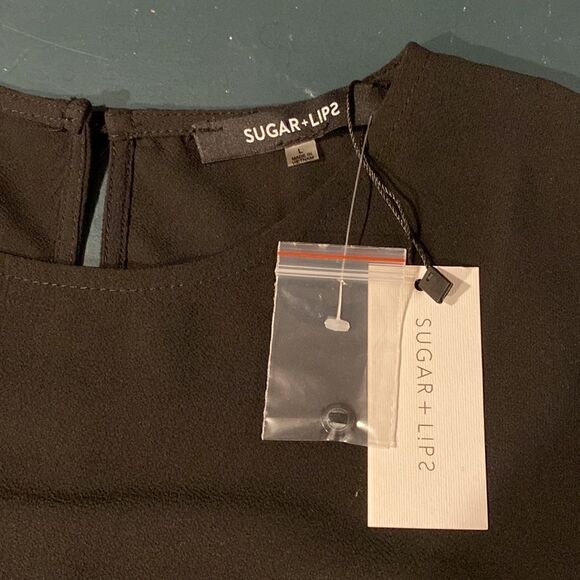 NWT Sugar+Lips Woman’s Flowy Blouse - Picture 2 of 3